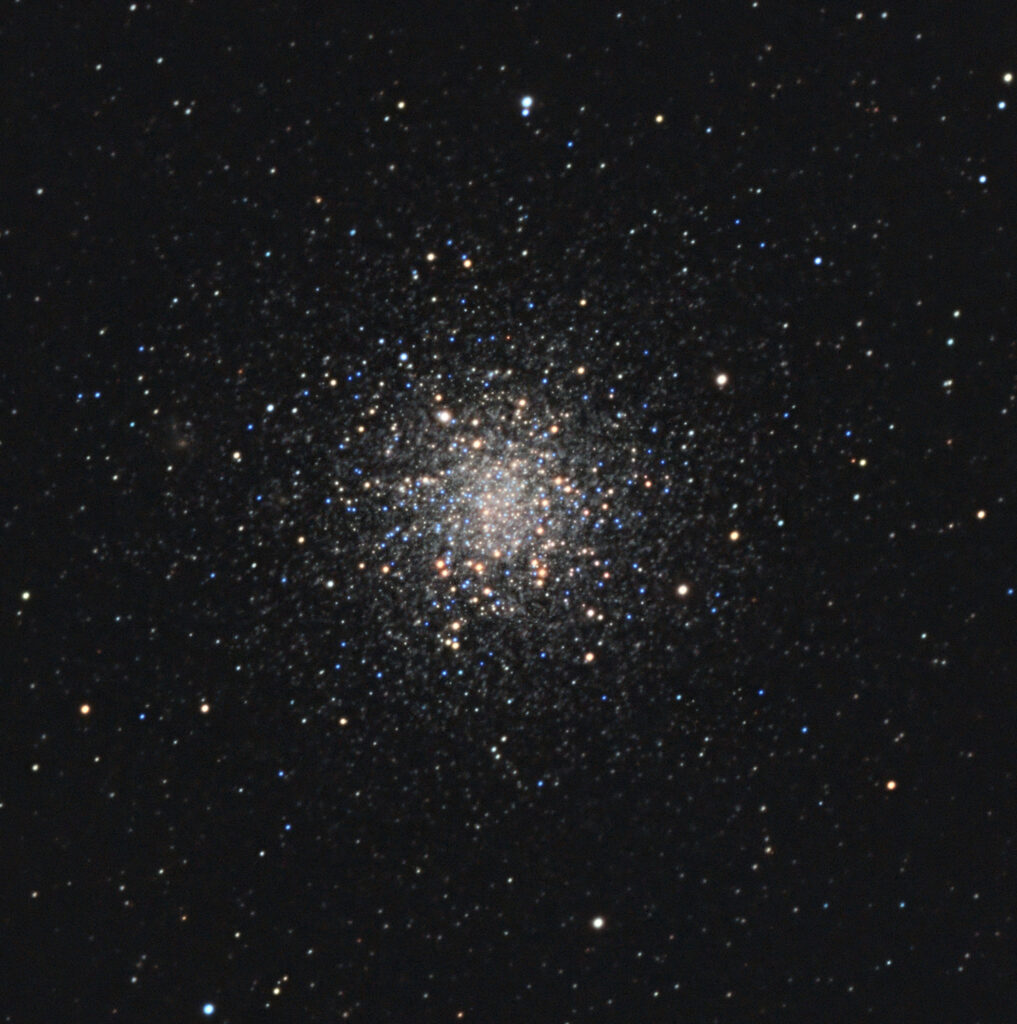 M12 – THE GLOBULAR CLUSTER (MESSIER 12/NGC 6218)