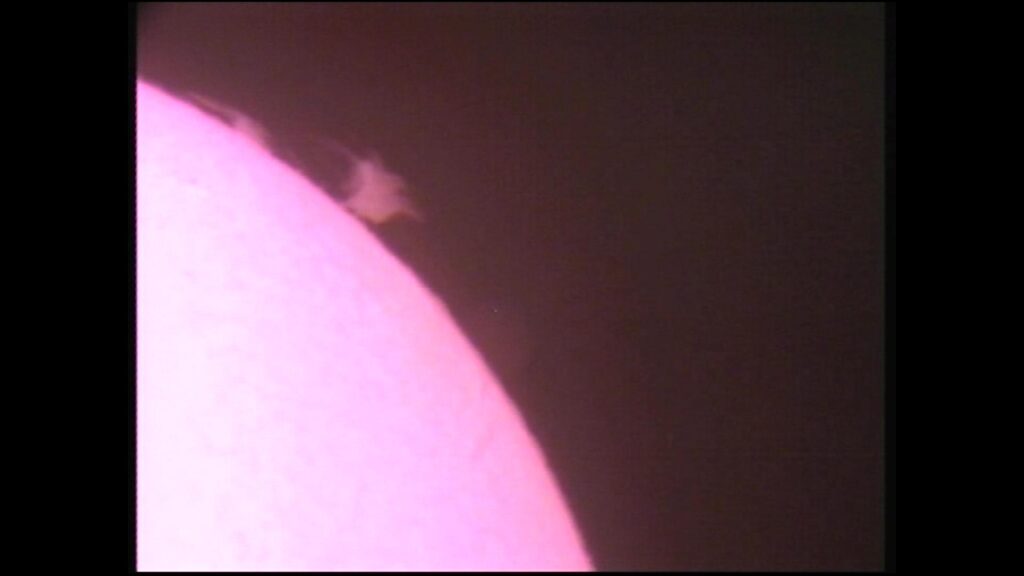 bellissima protuberanza solare