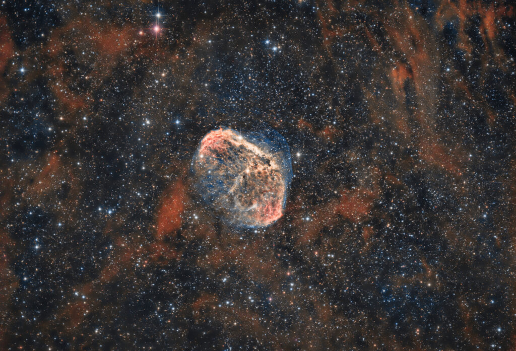 Crescent Nebula NGC 6888