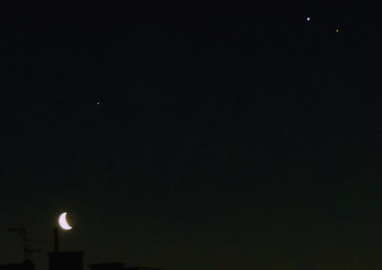 Luna, Saturno, Giove e Marte