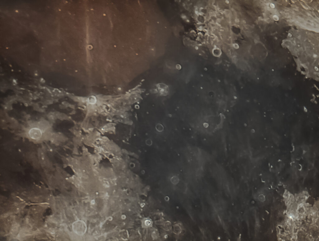 Incontro di mari……sulla Luna