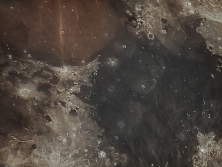 Incontro di mari……sulla Luna