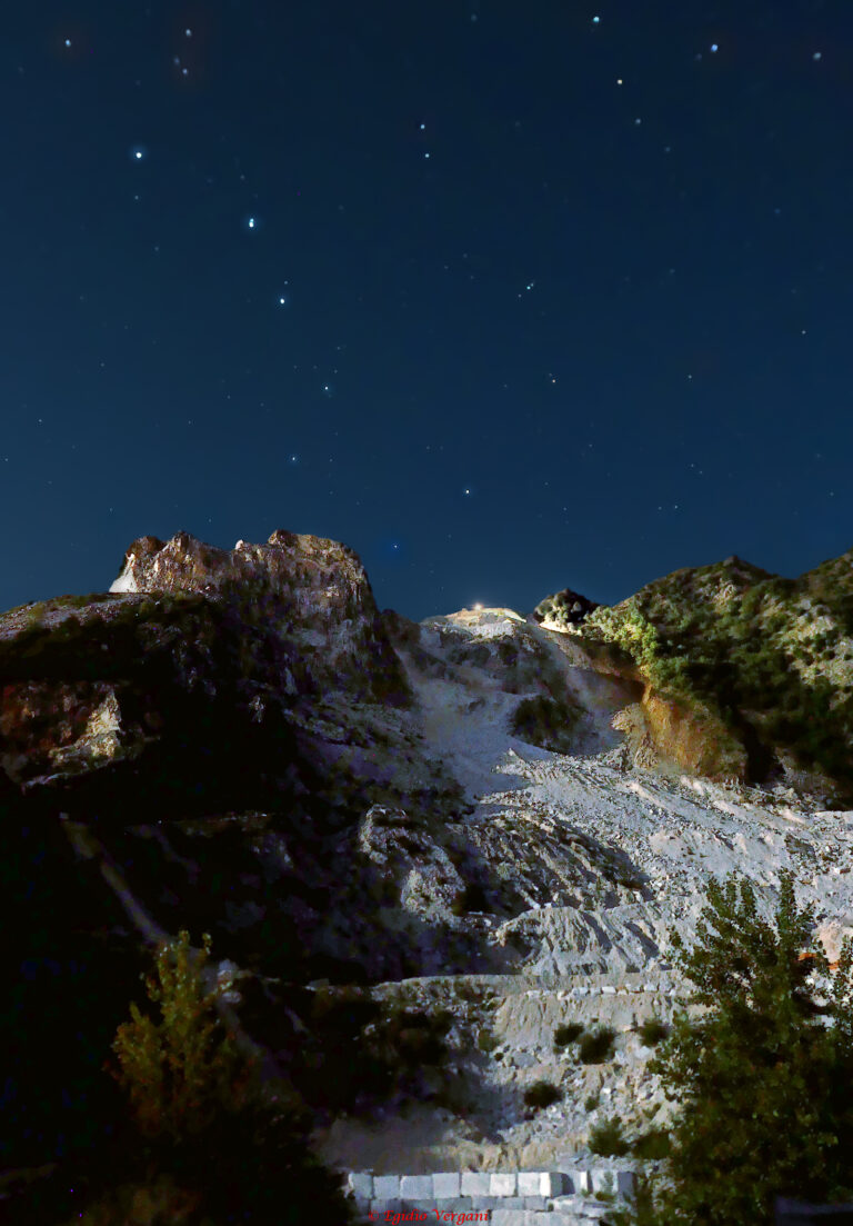 Grande Carro alle cave di marmo di Carrara