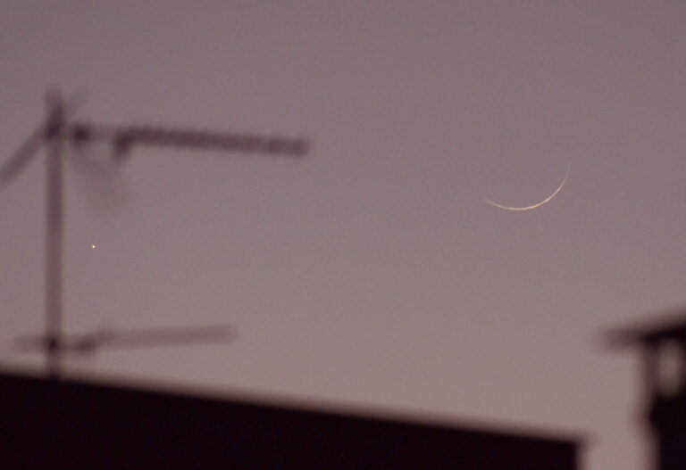 Luna di un giorno, in congiunzione con Giove