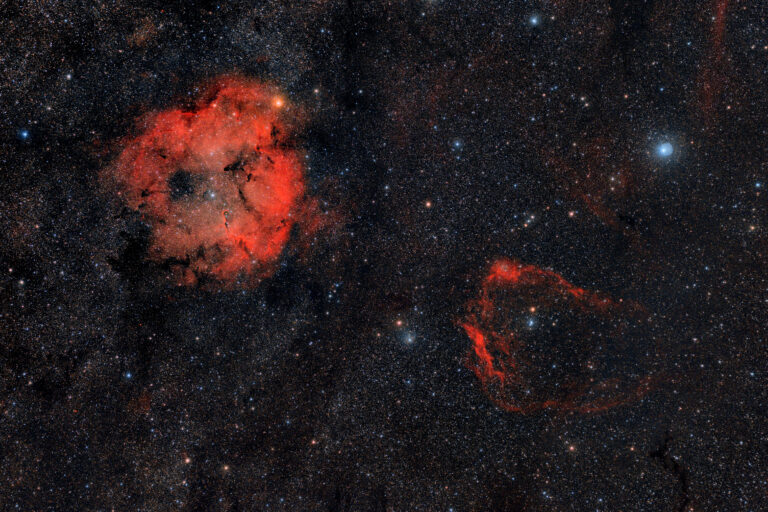 IC1396 e Sh2-129