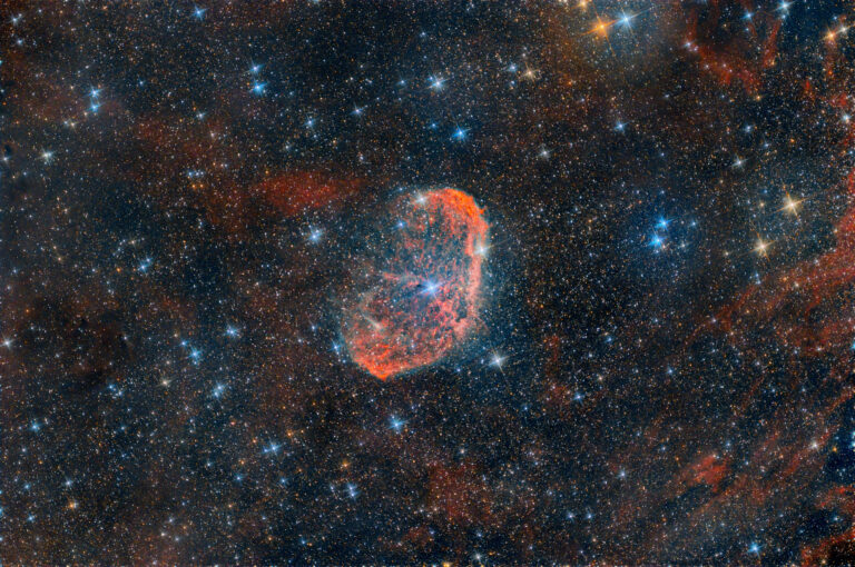 Crescent Nebula NGC6888