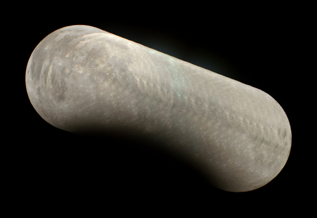 L’ombra terrestre durante l’eclisse lunare.