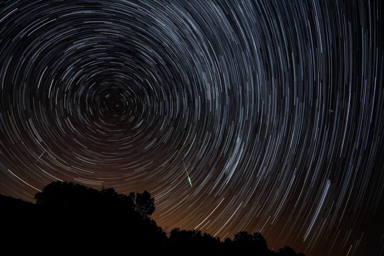 Perseidi e tracce di stelle