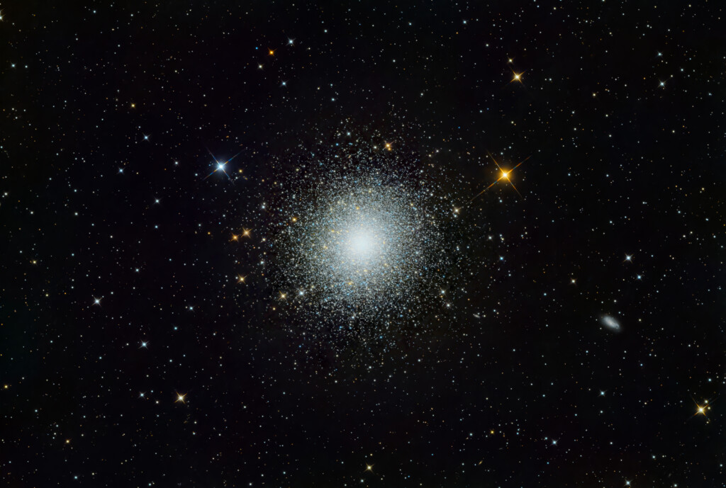 M13
