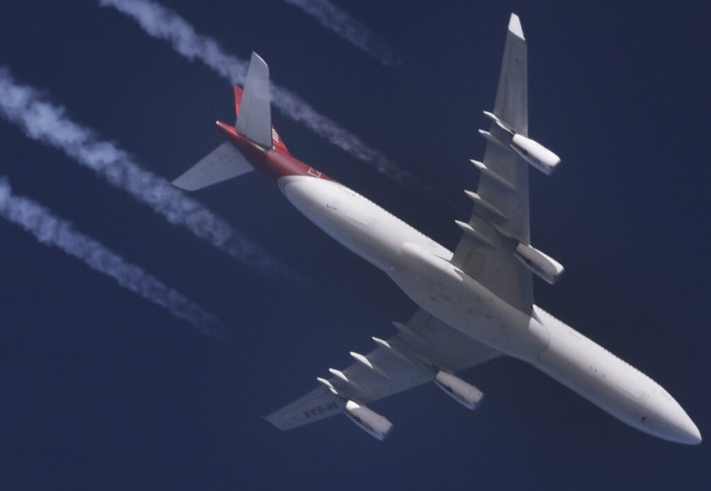 Aereo di linea Airbus A340-313