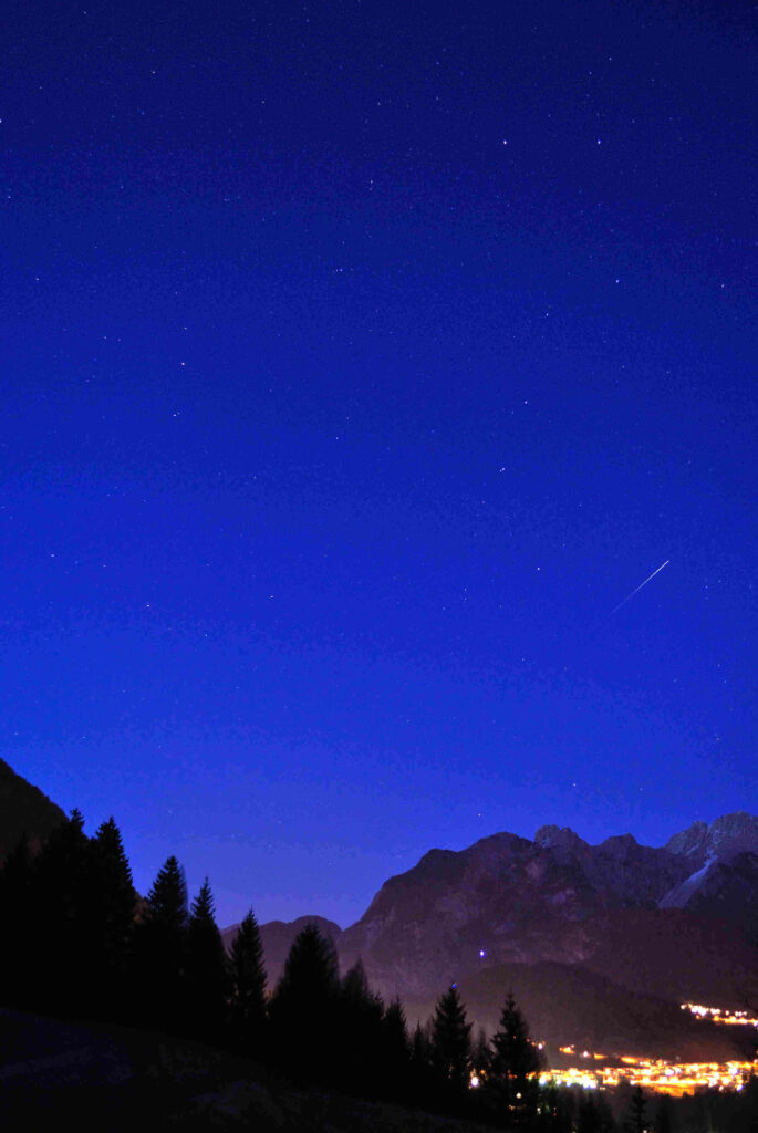 Stella Cadente insieme al Grande Carro