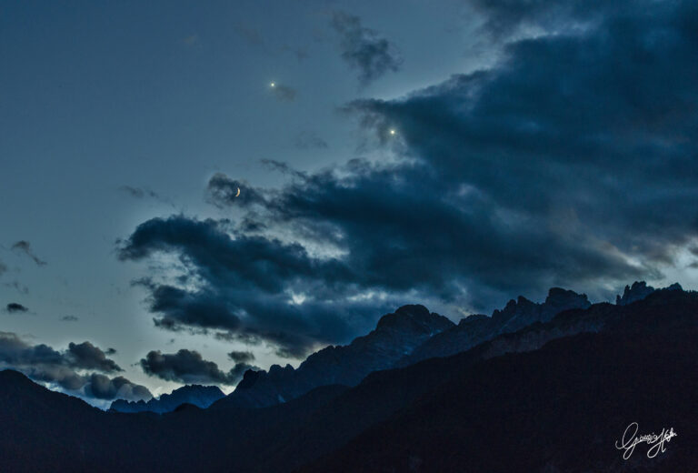 Congiunzione tra Luna, Giove  e Venere