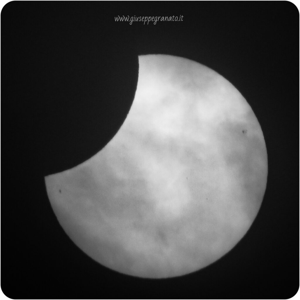 Eclissi parziale di sole