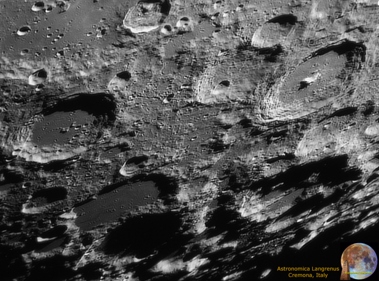 Regione polare meridionale della Luna