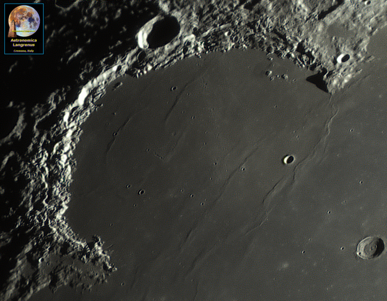 Sinus Iridum