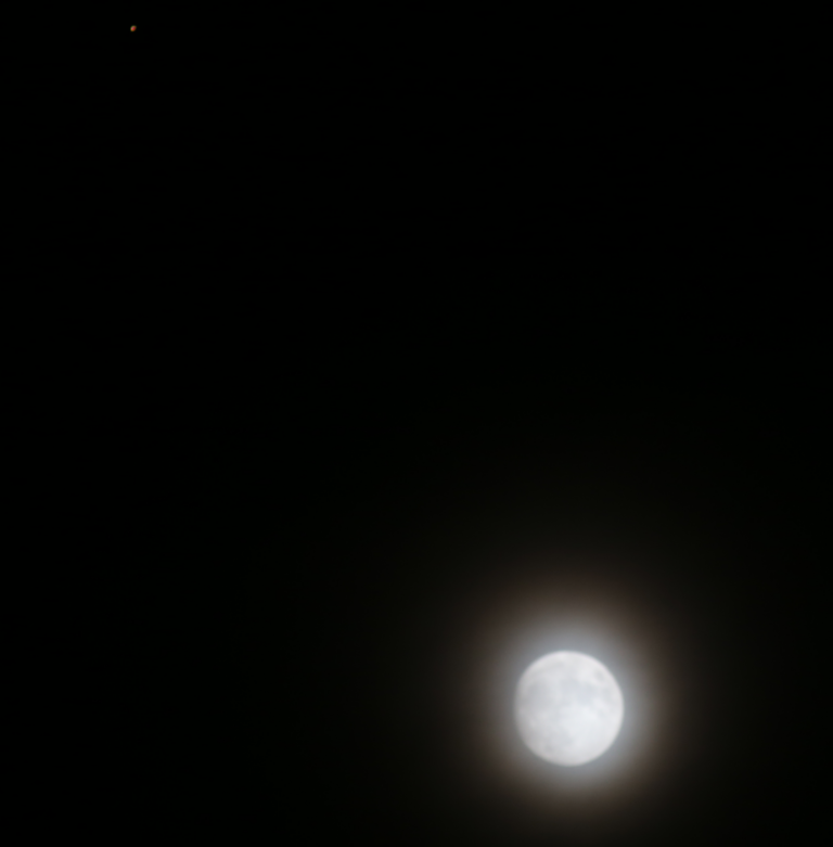 Luna incontra Marte