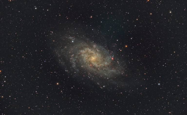 M 33, Galassia nellla Costellazione del Triangolo