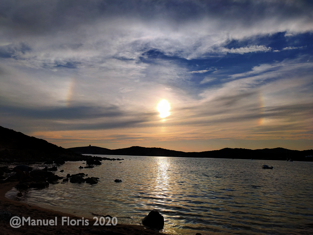 Lo spettacolo dei "Cani Solari"