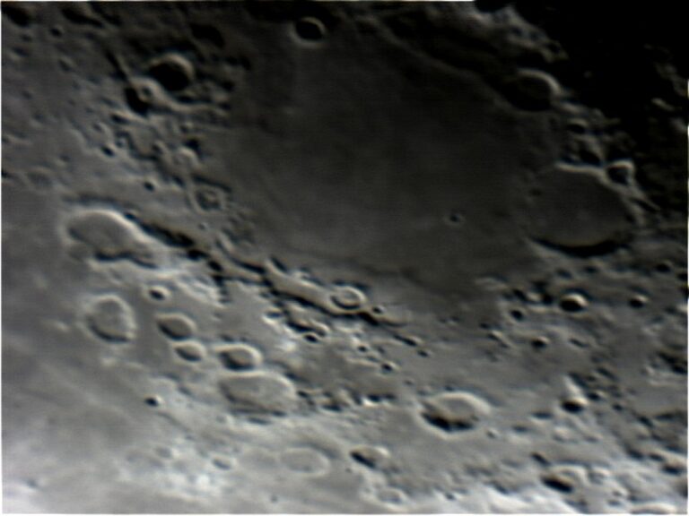 Crateri e Mari lunari in penombra