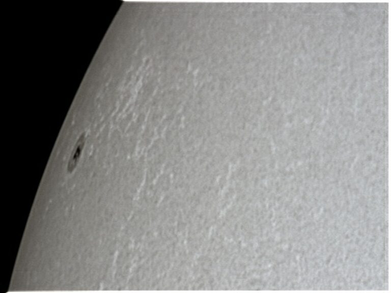 Macchia Solare 1184 con Facole