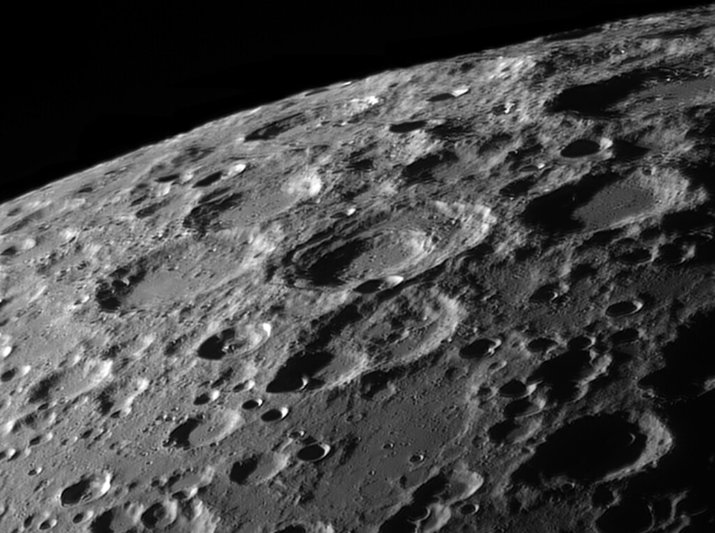 Luna – Crateri Helmholtz  Boussingault e Boguslawsky