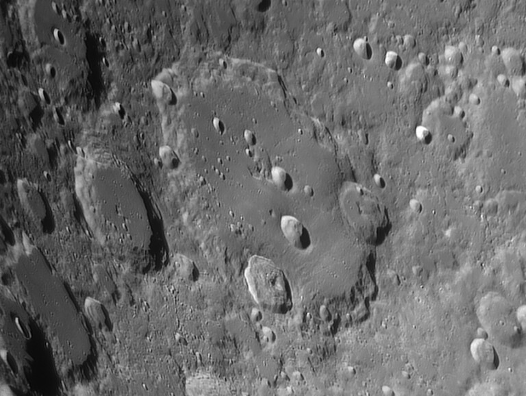 Luna – Cratere Clavius