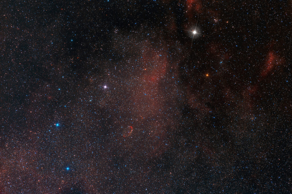 Largo campo sulla nebulosa Crescent
