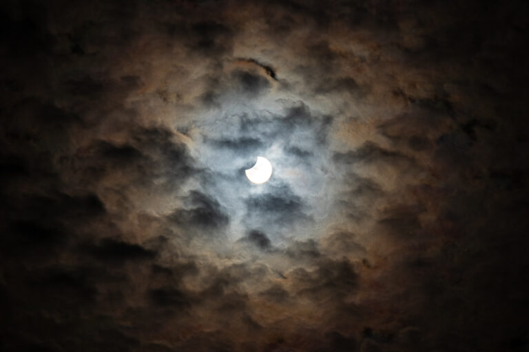 L’eclisse parziale del 25 ottobre vista da Pistoia