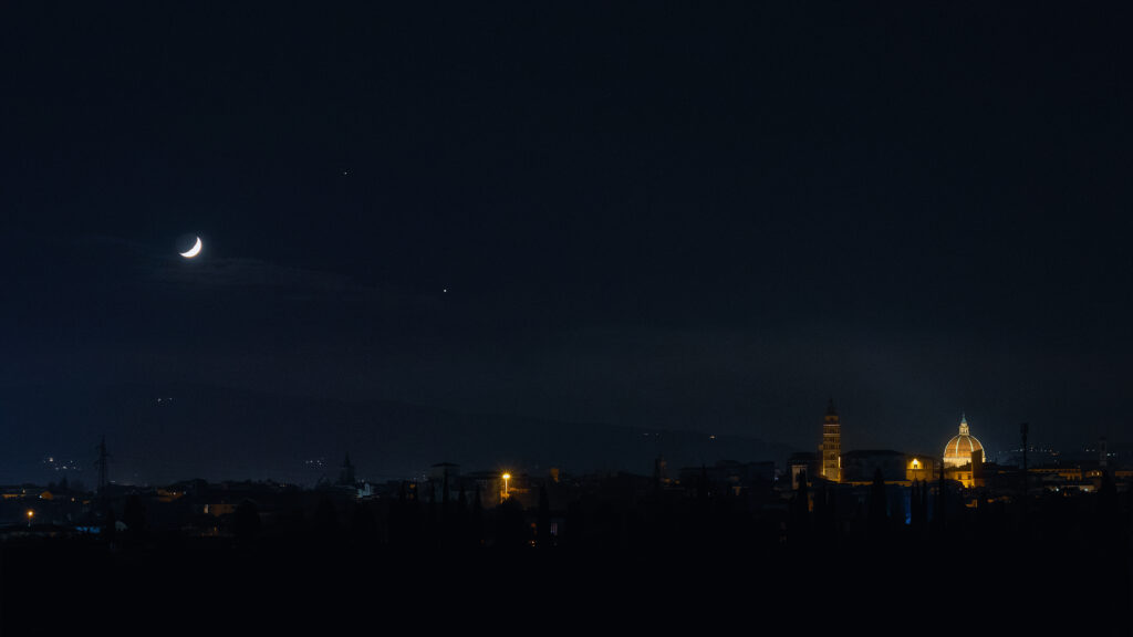 Congiunzione Luna Giove Saturno su Pistoia