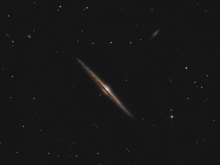 NGC4565