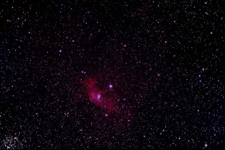 Una Bolla Sospesa Nell’infinito -Ngc 7635