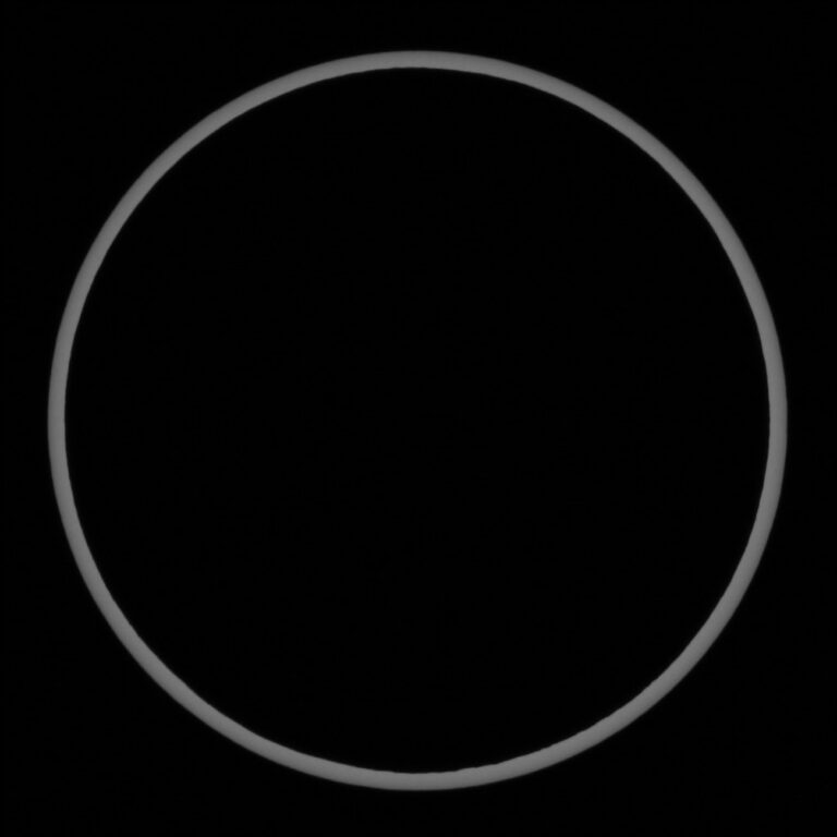 Douz, Tunisia – Eclisse Anulare del 3 Ottobre 2005