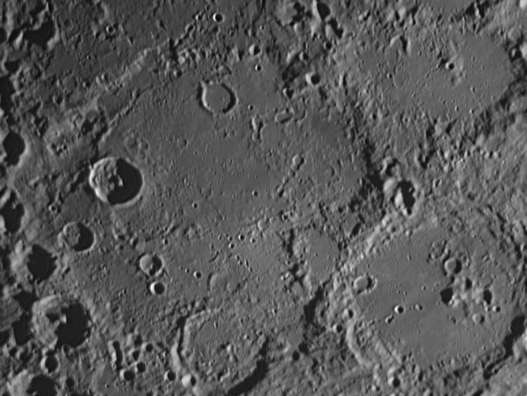 LUNA – Emisfero Sud-Deslanders e zone limitrofe