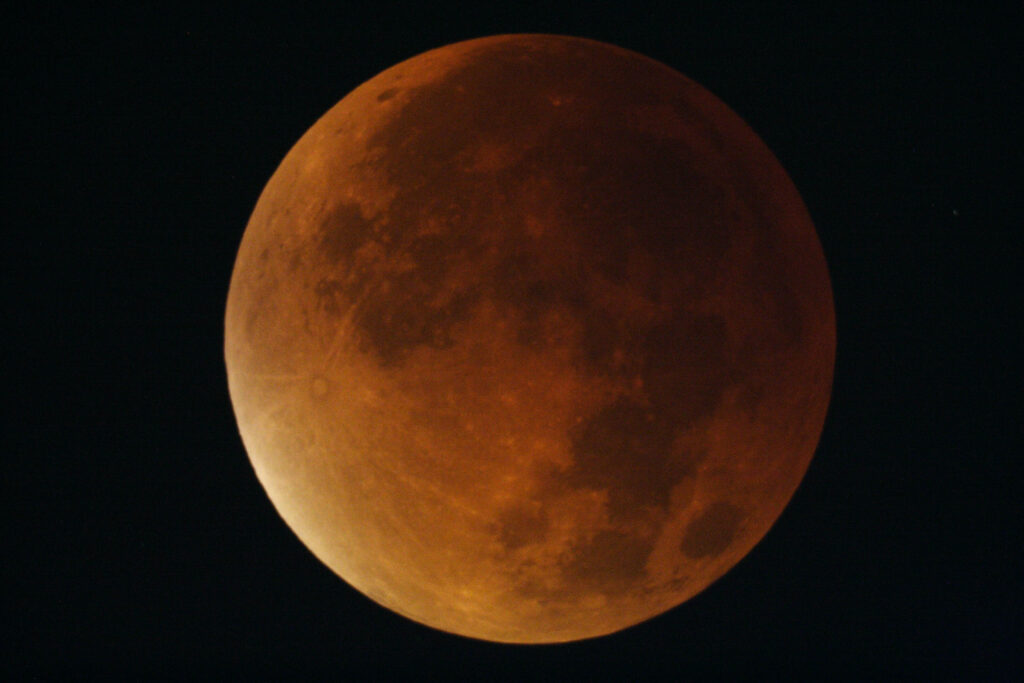 Eclissi totale di Luna (culmine)