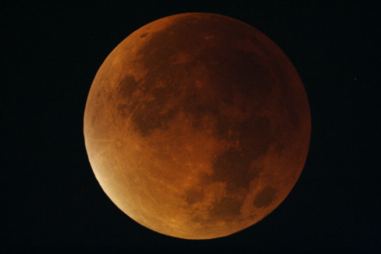 Eclissi totale di Luna (culmine)