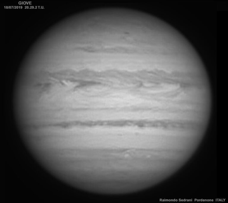 Giove in infrarosso