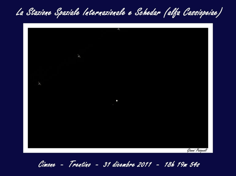 La Iss transita vicino a Schedar (alfa Cassipeiae)