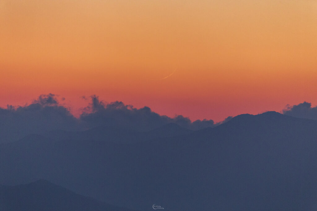 Falce di luna visibile allo 0.7%