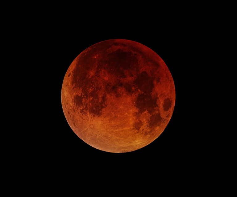 Eclisse Totale di Luna al Perigeo