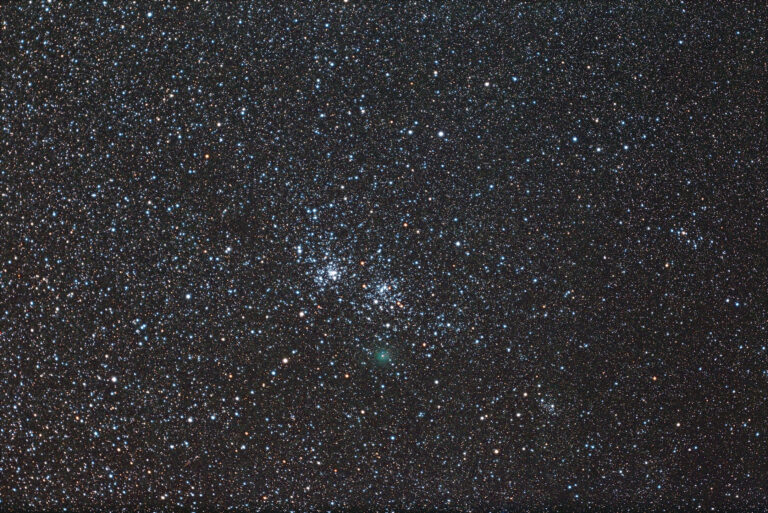 Cometa C/2017 T2 Panstarss nel Doppio del  Perseo