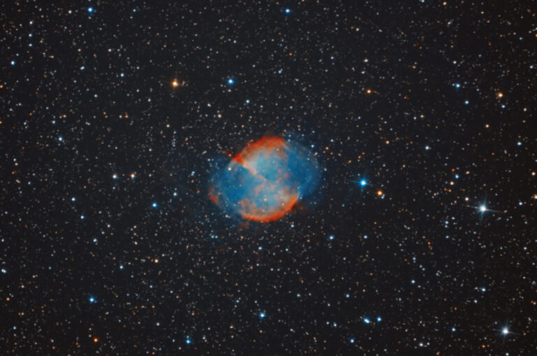 Nebulosa planetaria M27 nella Volpetta